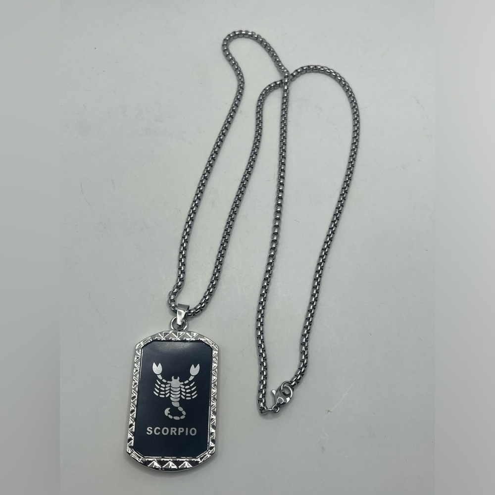 Stainless steel Scorpio Pendant Necklace unisex - Picture 4 of 5